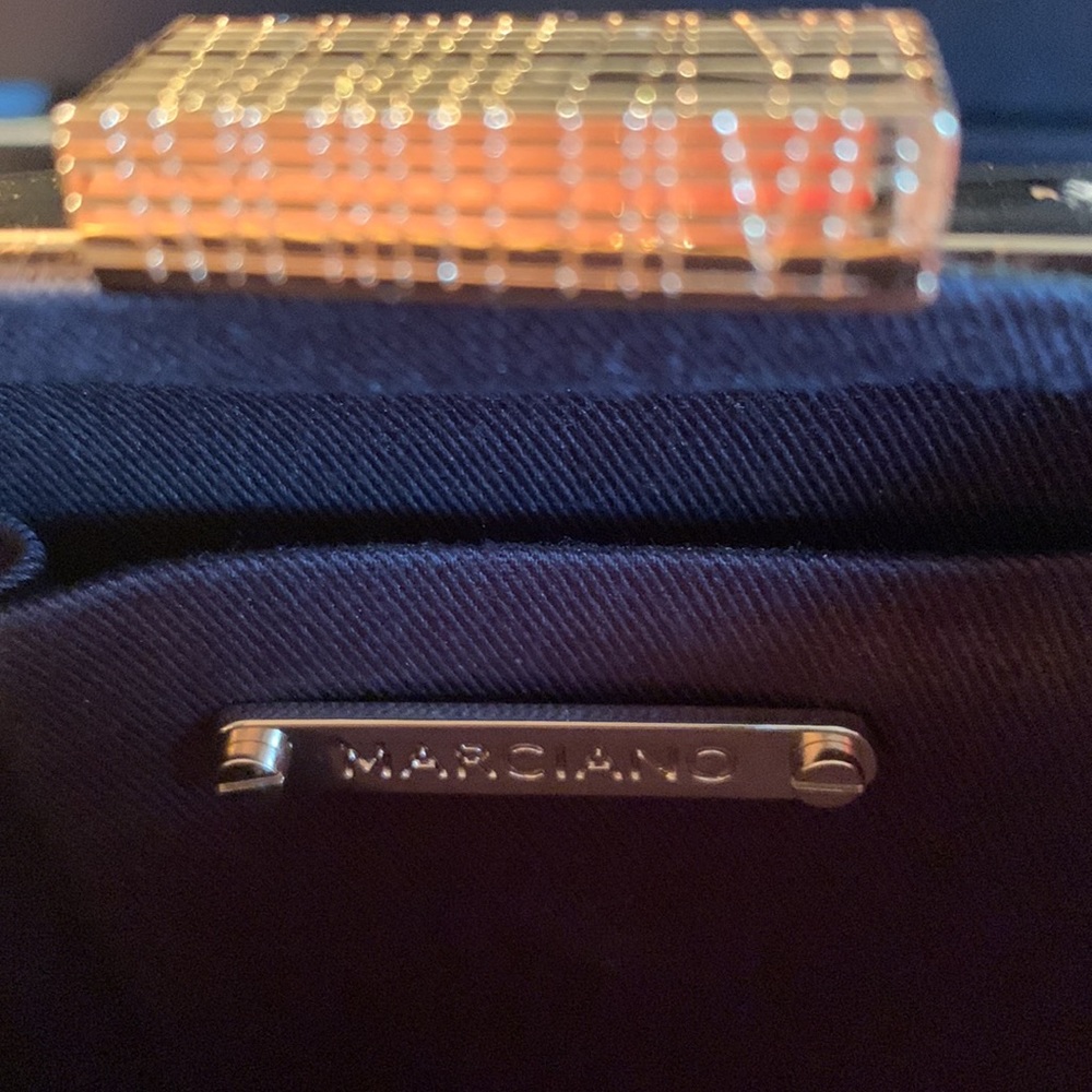 NWT Marciano cutout minaudiere clutch - Picture 4 of 11